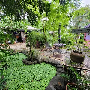 tillett-gardens-guest-house.comcaribbean.com/
