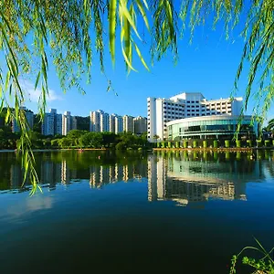 zhuhai-holiday-resort-hotel.getmacauhotels.com/